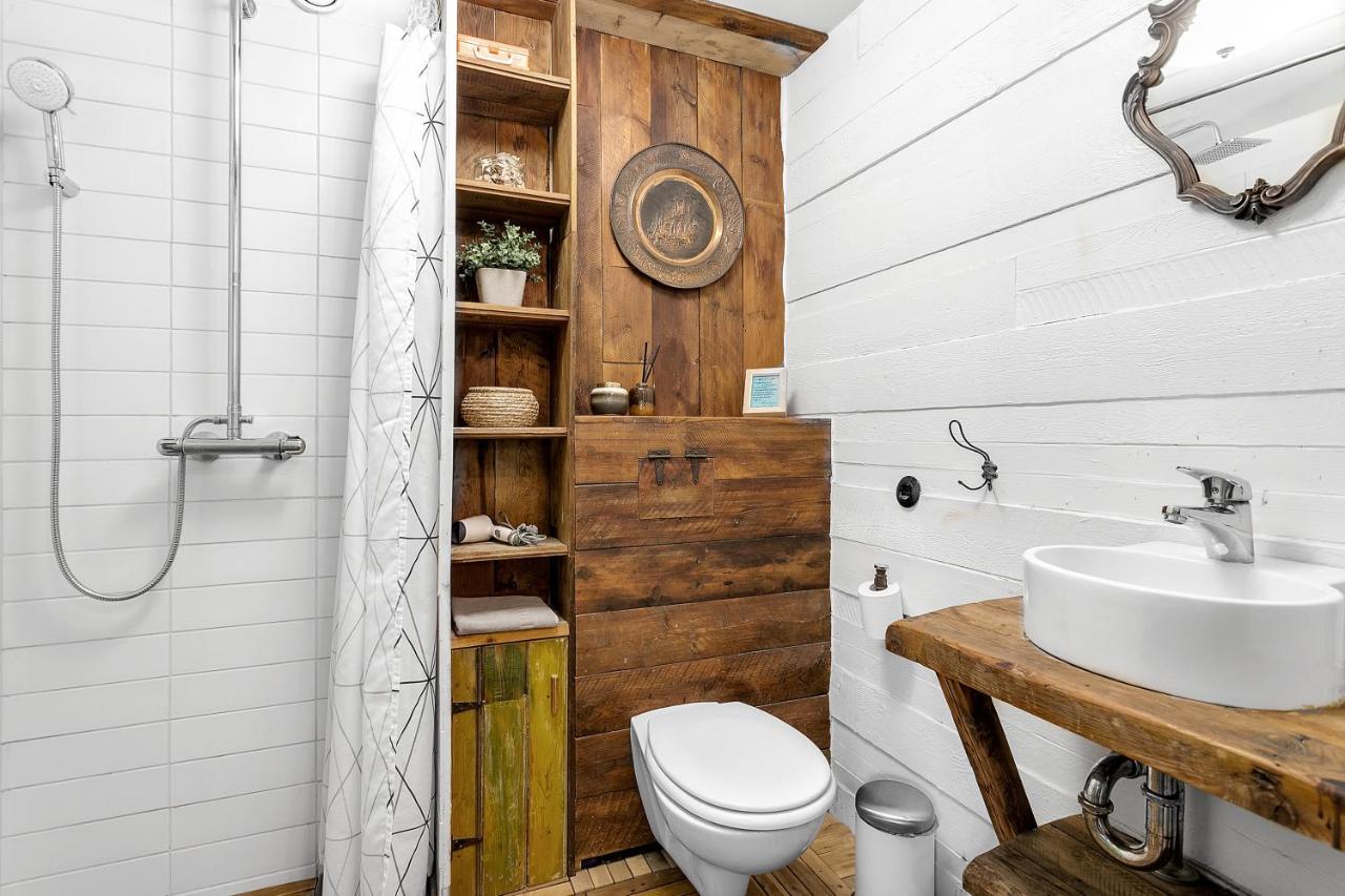 Rustic Retreat In The Center Of Reykjavik Leilighet Eksteriør bilde